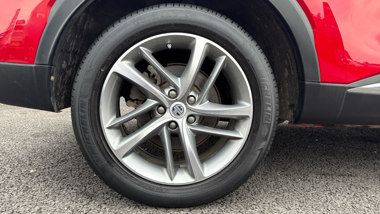 MG Hs 1.5 T-GDI Exclusive 5dr Petrol Hatchback